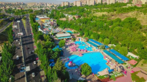 Гостиница Armenian Village Park Hotel & Water Park  Ереван